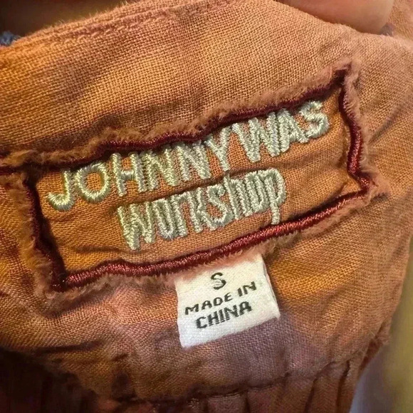 Johnny Was Aimee Puff Sleeve Peasant Top In Pink Floral embroidered Size Small. - Picture 10 of 16